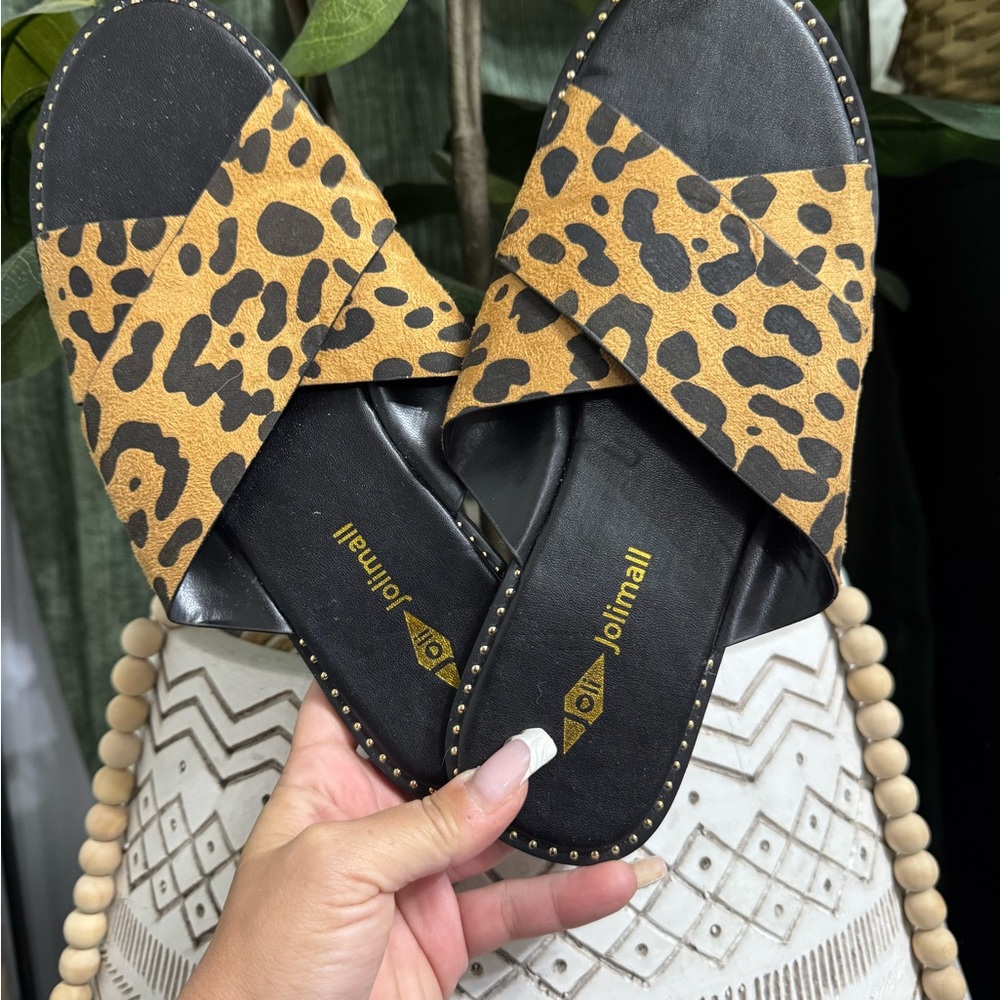 Jonani Leopard Print Slide Sandals
